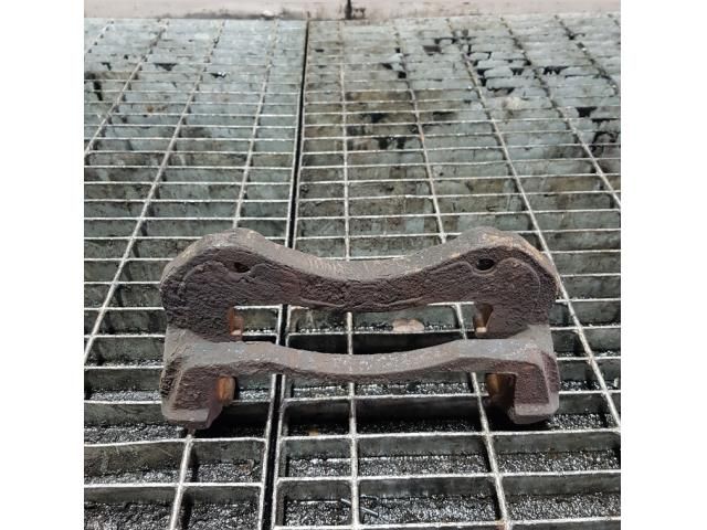 bontott MITSUBISHI OUTLANDER Jobb első Fékkengyel