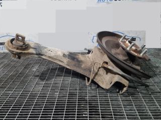 bontott MITSUBISHI OUTLANDER Jobb hátsó Csonkállvány