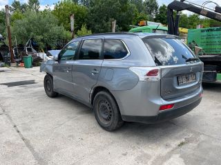 bontott MITSUBISHI OUTLANDER Középső Kipufogó Dob