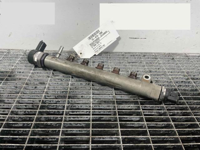 bontott MITSUBISHI OUTLANDER Közösnyomócső