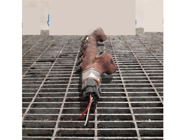 bontott MITSUBISHI OUTLANDER Közösnyomócső