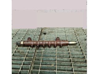 bontott MITSUBISHI OUTLANDER Közösnyomócső