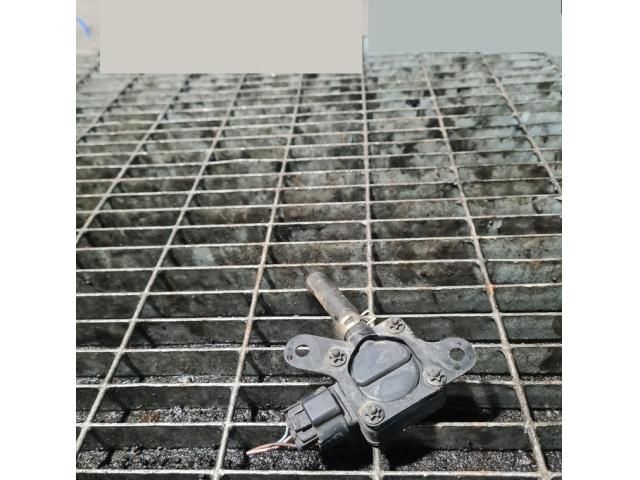 bontott MITSUBISHI OUTLANDER Lefújószelep