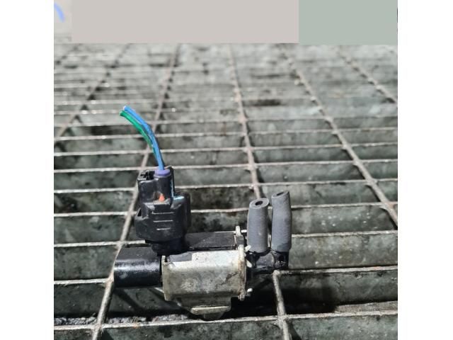 bontott MITSUBISHI OUTLANDER Lefújószelep