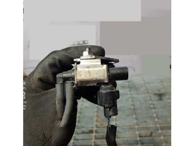 bontott MITSUBISHI OUTLANDER Lefújószelep