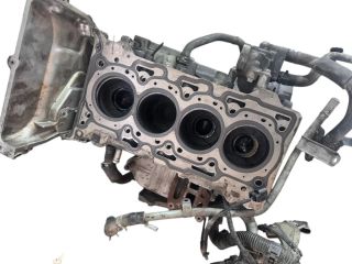 bontott MITSUBISHI OUTLANDER Motorblokk (Fűzött)