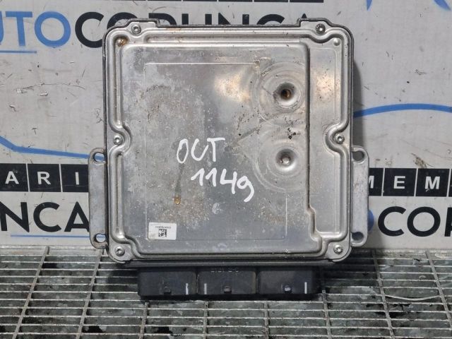 bontott MITSUBISHI OUTLANDER Motorvezérlő