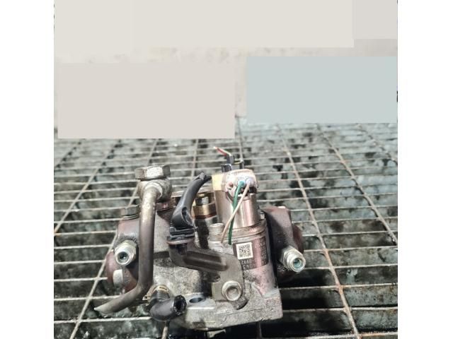 bontott MITSUBISHI OUTLANDER Nagynyomású Szivattyú