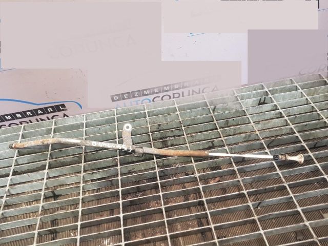 bontott MITSUBISHI OUTLANDER Nívópálca