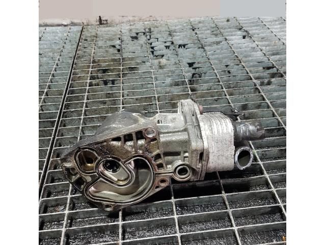 bontott MITSUBISHI OUTLANDER Olajszűrő Ház