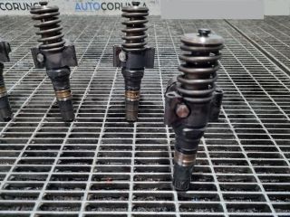 bontott MITSUBISHI OUTLANDER Porlasztó (1 db)