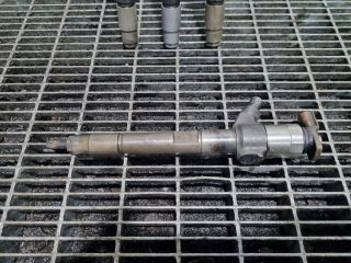 bontott MITSUBISHI OUTLANDER Porlasztó (1 db)