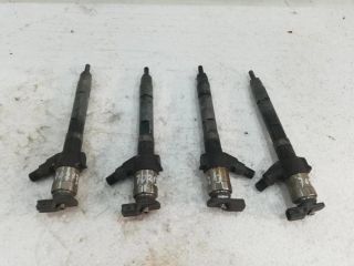 bontott MITSUBISHI OUTLANDER Porlasztó (1 db)