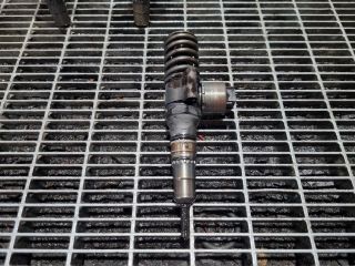 bontott MITSUBISHI OUTLANDER Porlasztó (1 db)