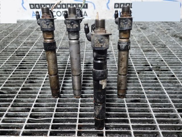 bontott MITSUBISHI OUTLANDER Porlasztó (1 db)