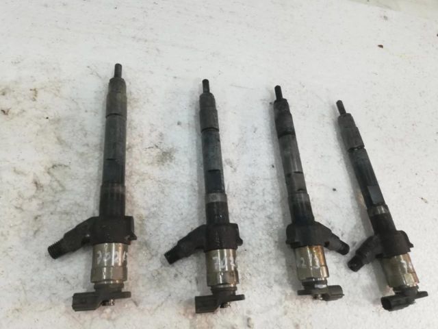 bontott MITSUBISHI OUTLANDER Porlasztó (1 db)