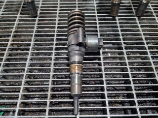 bontott MITSUBISHI OUTLANDER Porlasztó (1 db)