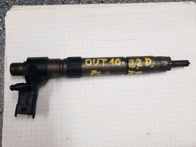 bontott MITSUBISHI OUTLANDER Porlasztó (1 db)