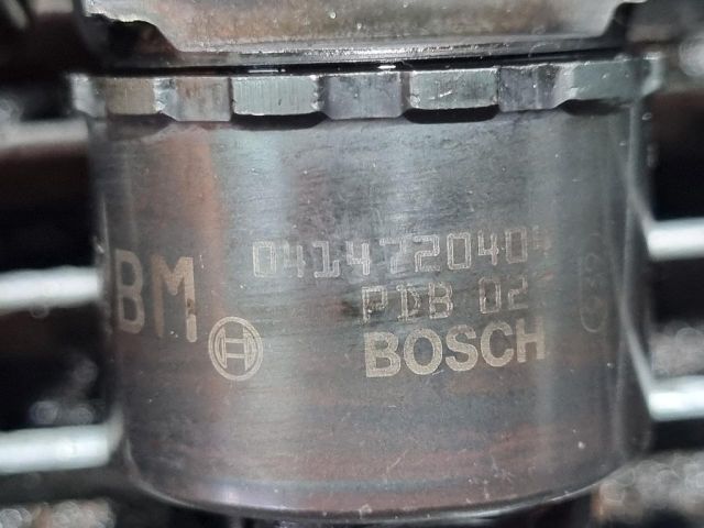 bontott MITSUBISHI OUTLANDER Porlasztó (1 db)