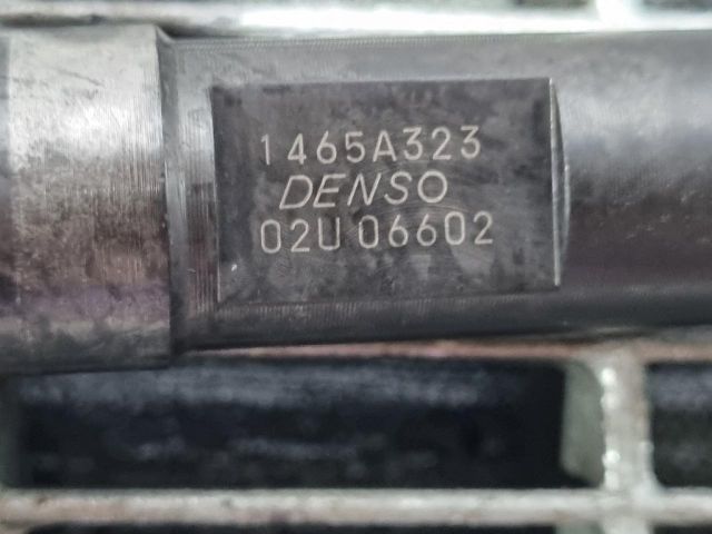 bontott MITSUBISHI OUTLANDER Porlasztó (1 db)