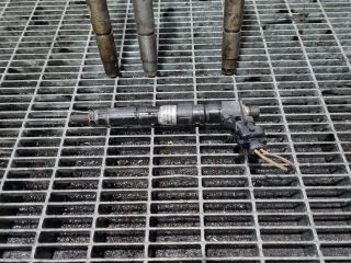 bontott MITSUBISHI OUTLANDER Porlasztó (1 db)