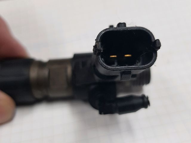 bontott MITSUBISHI OUTLANDER Porlasztó (1 db)