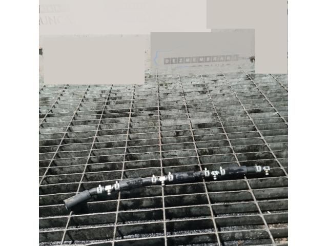 bontott MITSUBISHI OUTLANDER Résolajcső