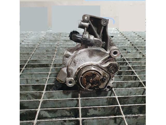 bontott MITSUBISHI OUTLANDER Vákumpumpa