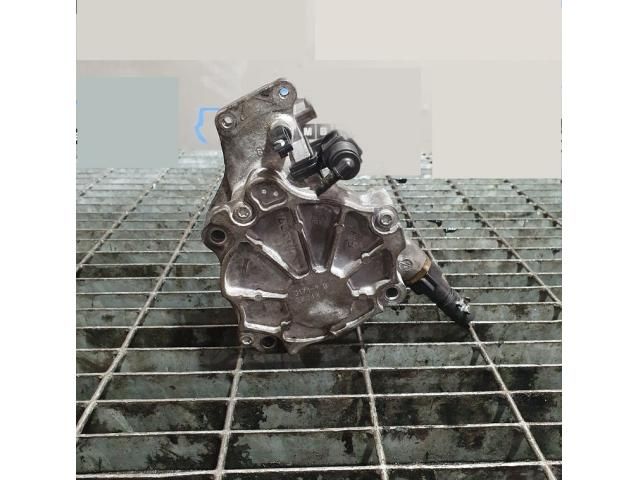 bontott MITSUBISHI OUTLANDER Vákumpumpa