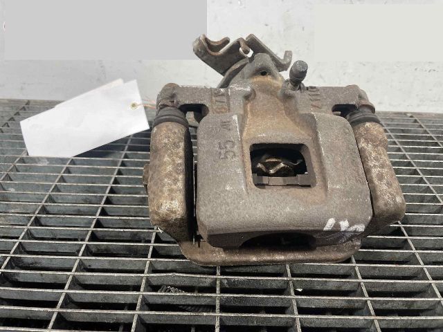 bontott MITSUBISHI OUTLANDER Jobb hátsó Féknyereg Munkahengerrel