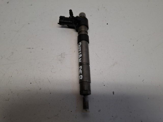 bontott MITSUBISHI OUTLANDER Porlasztó (1 db)