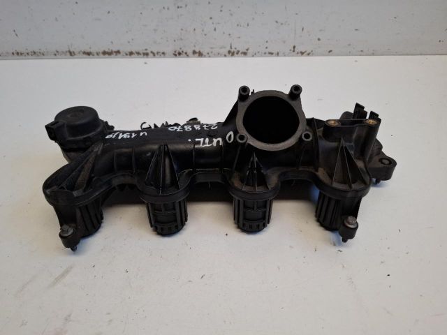 bontott MITSUBISHI OUTLANDER Szelepfedél