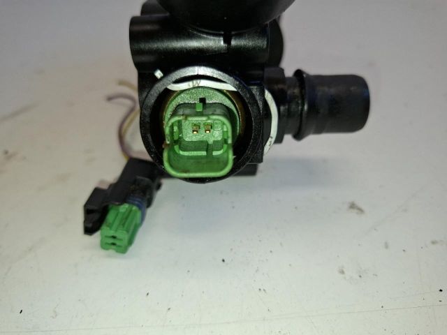 bontott MITSUBISHI OUTLANDER Termosztátház