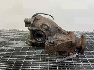 bontott MITSUBISHI OUTLANDER Differenciálmű Tartó Bak