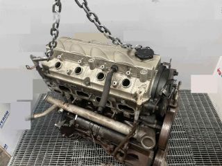 bontott MITSUBISHI OUTLANDER Motor (Fűzött blokk hengerfejjel)