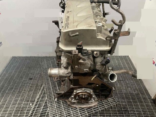 bontott MITSUBISHI OUTLANDER Motor (Fűzött blokk hengerfejjel)