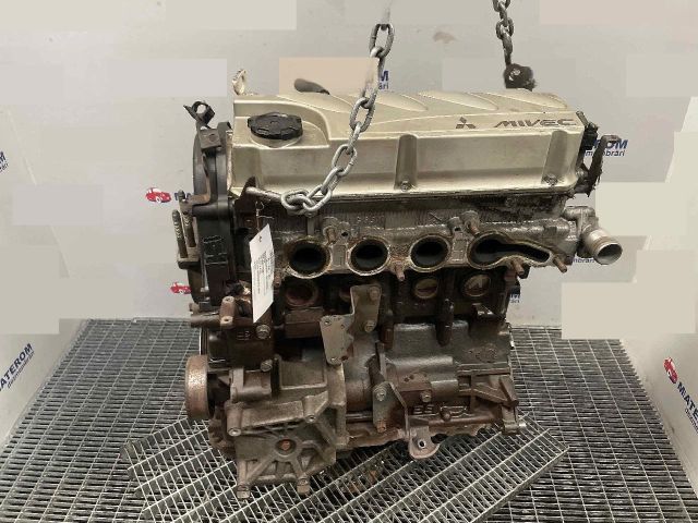 bontott MITSUBISHI OUTLANDER Motor (Fűzött blokk hengerfejjel)