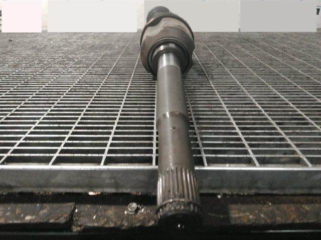 bontott MITSUBISHI OUTLANDER Jobb Féltengely