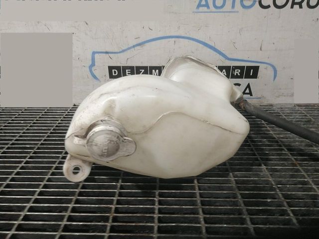 bontott MITSUBISHI OUTLANDER Kiegyenlítő Tartály