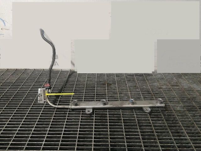 bontott MITSUBISHI OUTLANDER Közösnyomócső