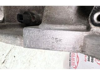 bontott MITSUBISHI OUTLANDER Motor (Fűzött blokk hengerfejjel)