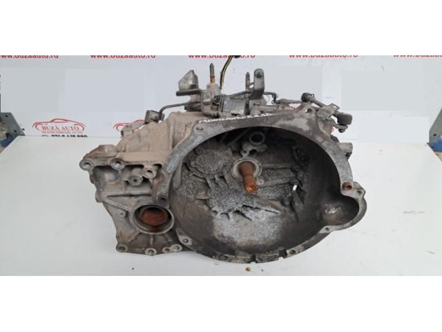 bontott MITSUBISHI OUTLANDER Váltó (Mechanikus)