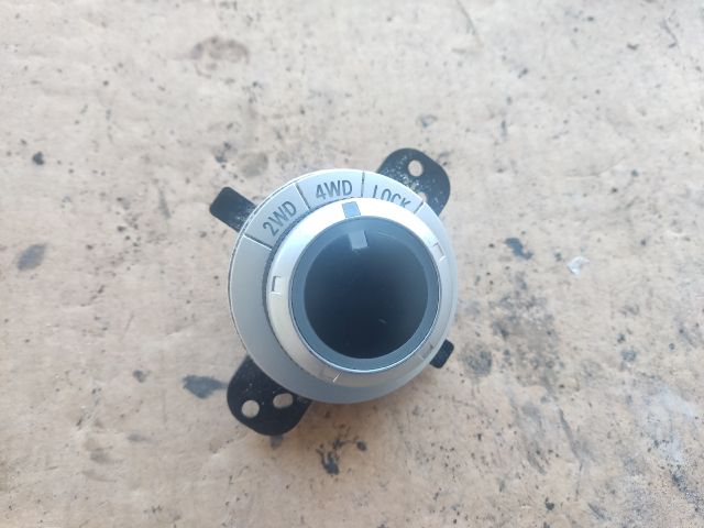 bontott MITSUBISHI OUTLANDER 4x4 Kapcsoló