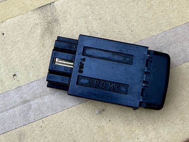 bontott MITSUBISHI OUTLANDER ABS Visszajelző