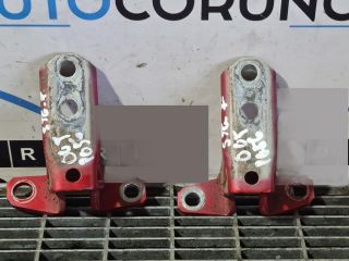 bontott MITSUBISHI OUTLANDER Ajtó Zsanér (Pozíciófüggetlen)