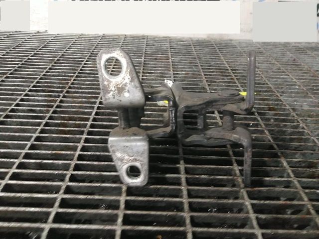 bontott MITSUBISHI OUTLANDER Ajtó Zsanér (Pozíciófüggetlen)