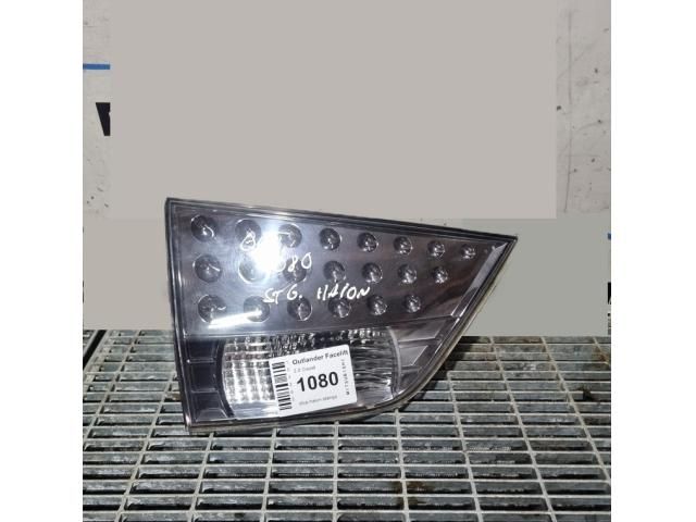 bontott MITSUBISHI OUTLANDER Bal Belső Hátsó Lámpa