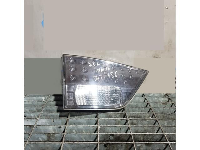 bontott MITSUBISHI OUTLANDER Bal Belső Hátsó Lámpa