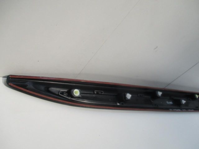 bontott MITSUBISHI OUTLANDER Bal első Ajtó Díszléc