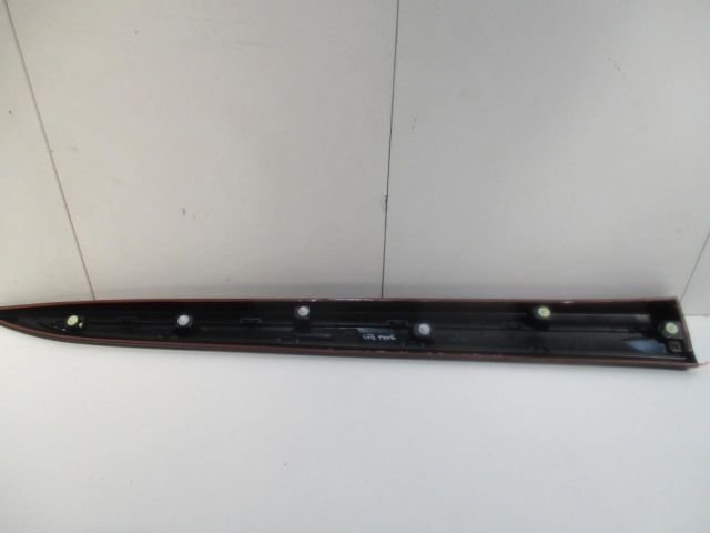 bontott MITSUBISHI OUTLANDER Bal első Ajtó Díszléc